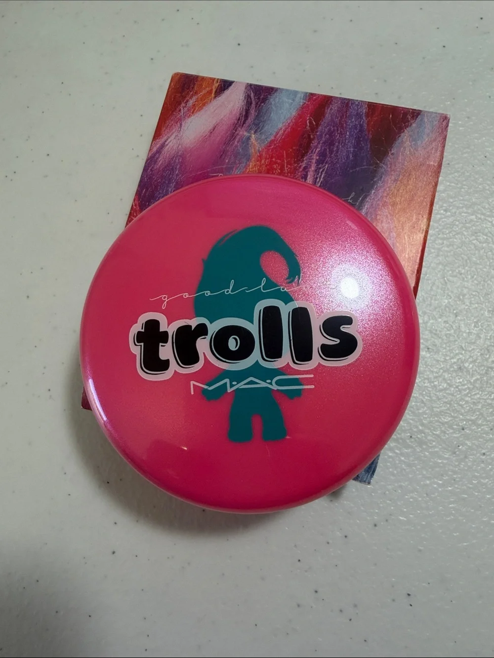 NIB! Mac Cosmetics Trolls Collection Beauty Powder In Color “GLOW RIDA”